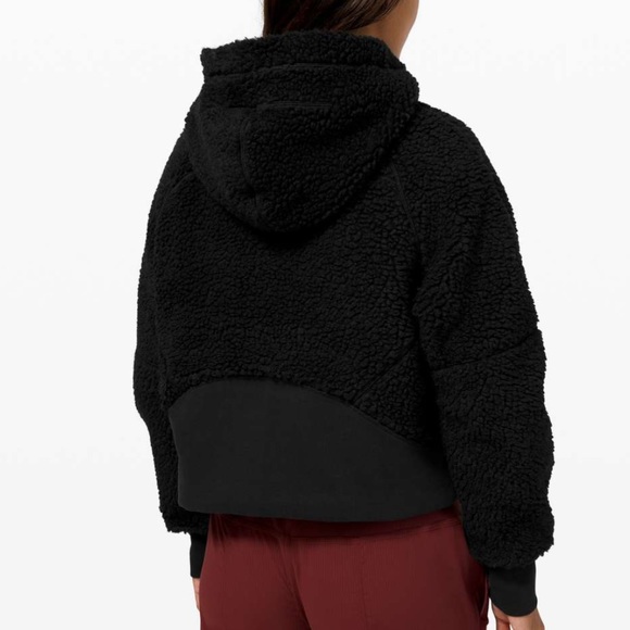 EUC Lululemon Scuba Oversized Sherpa 1/2 Zip// Black / M/L - Picture 5 of 5